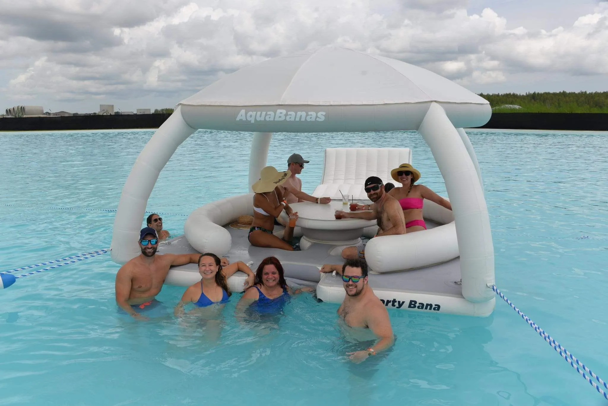 AquaBanas Party Bana™ Floating Platform