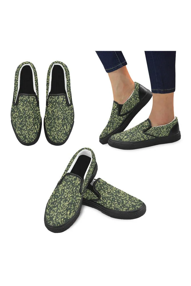 Forest Camouflage Men's Unusual Slip-on Canvas Shoes (Model 019)