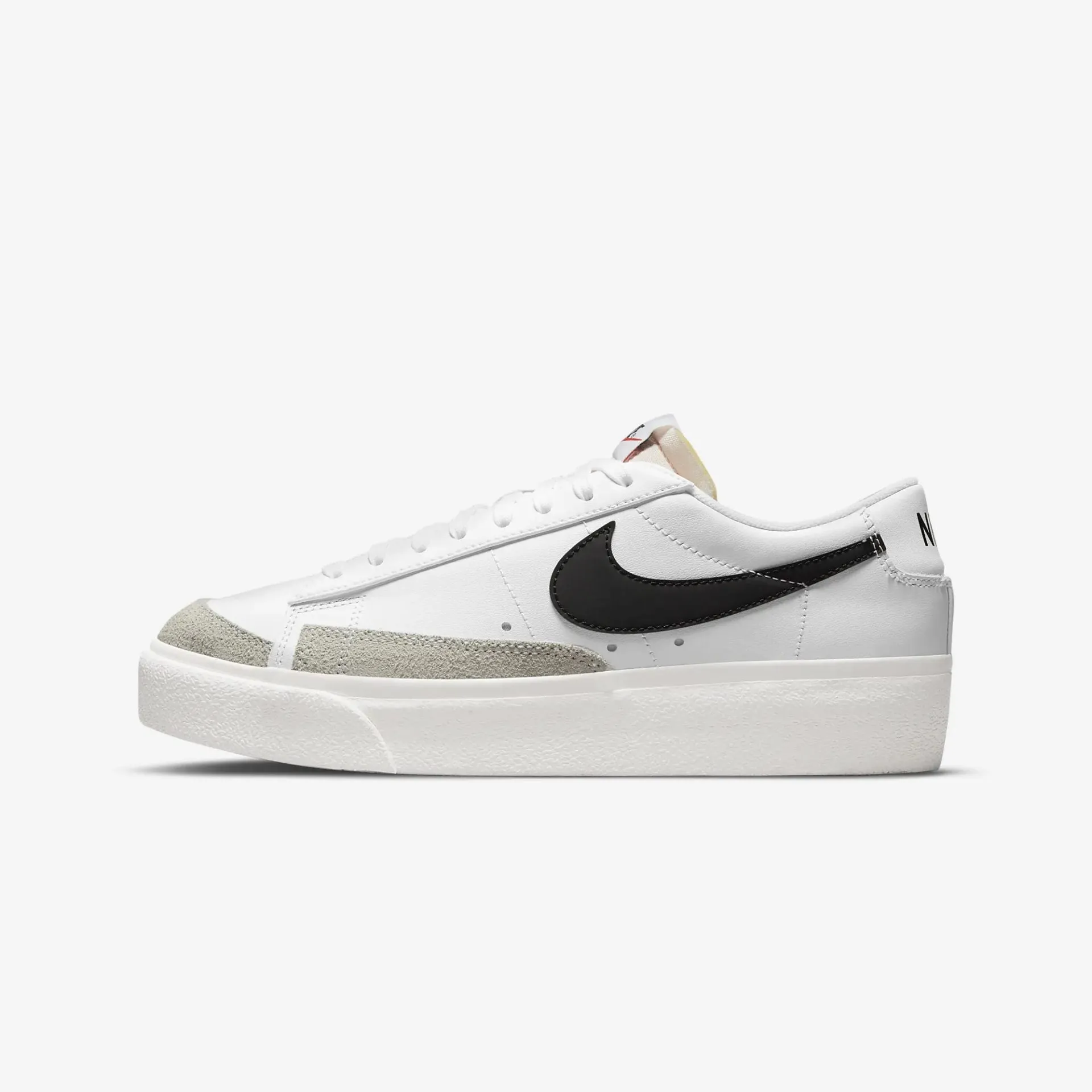 Nike | WMN'S BLAZER LOW PLATFORM