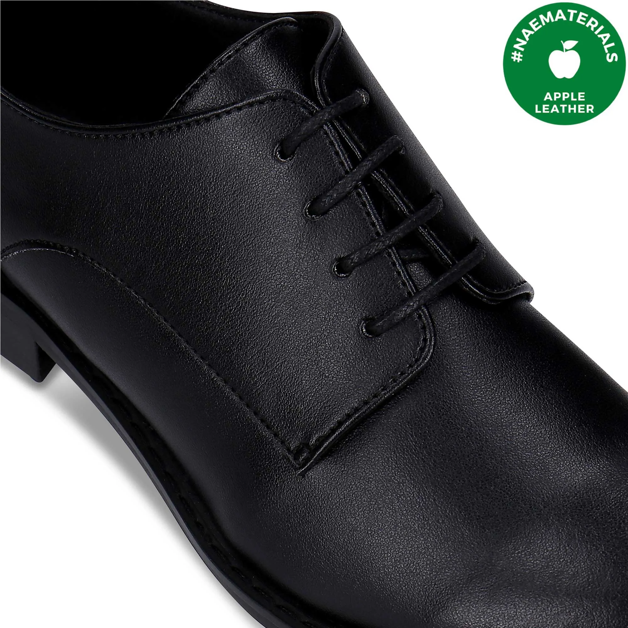 Obe Women's Apple Leather Vegan Derby Shoes | Black