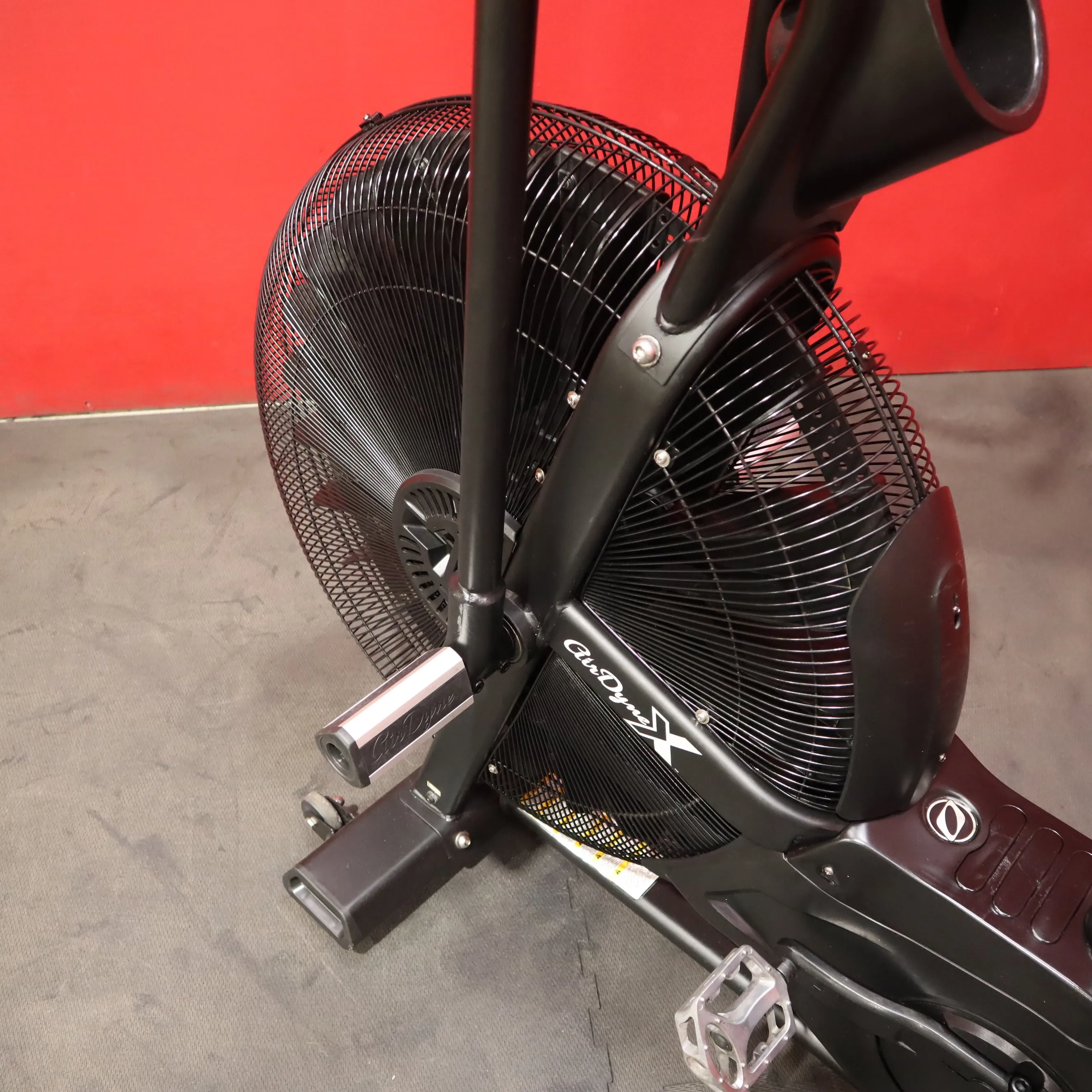 Octane Fitness AirdyneX Air Bike (Refurbished)