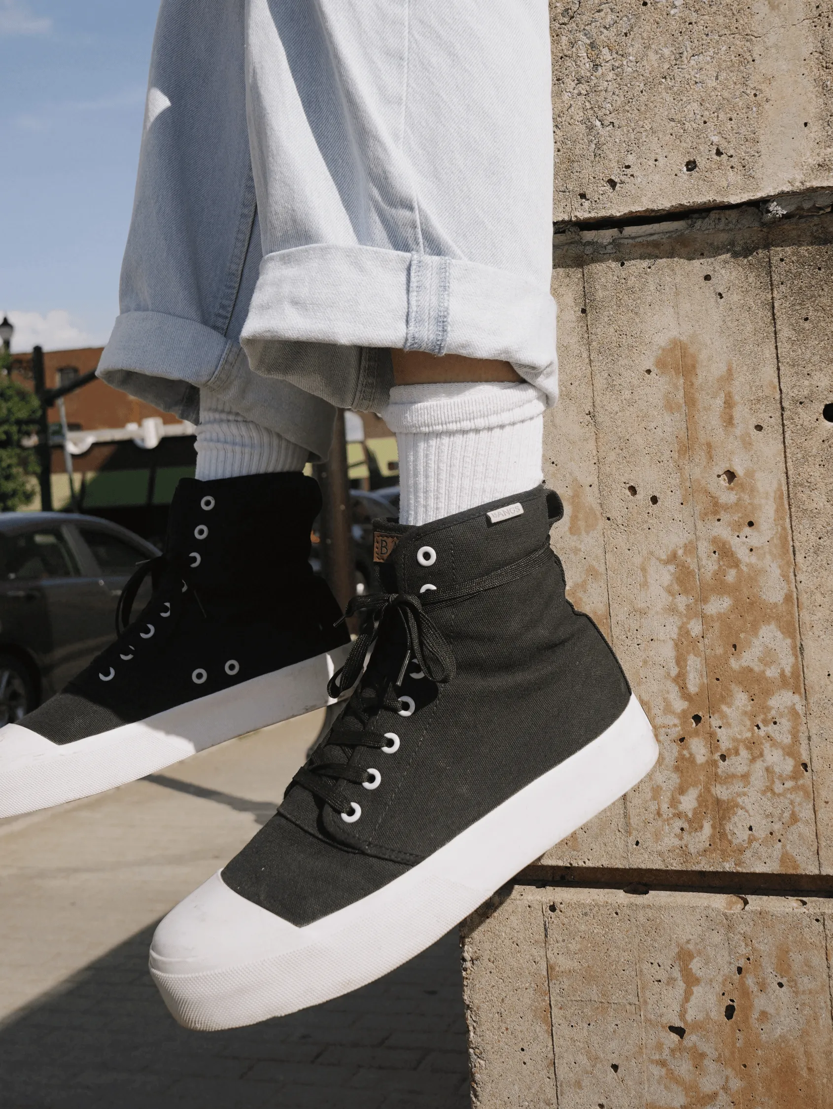 Onyx Platform High Top