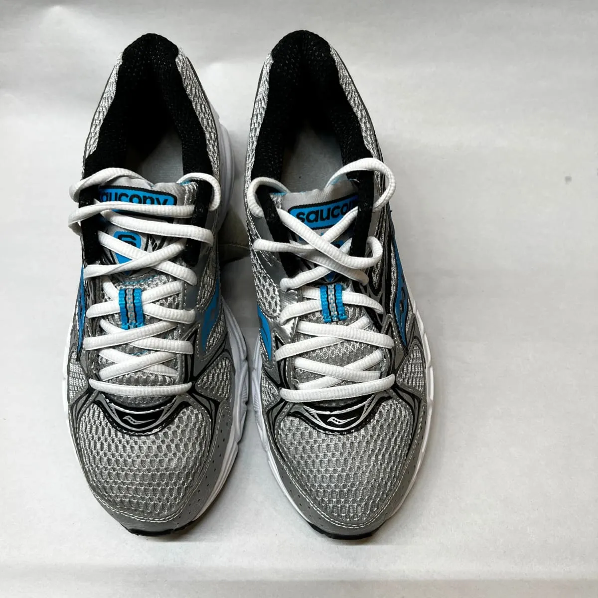 SAUCONY Women's Grid Cohesion 6 -Silver/ Lt. Blue- Running Shoe -Preowned