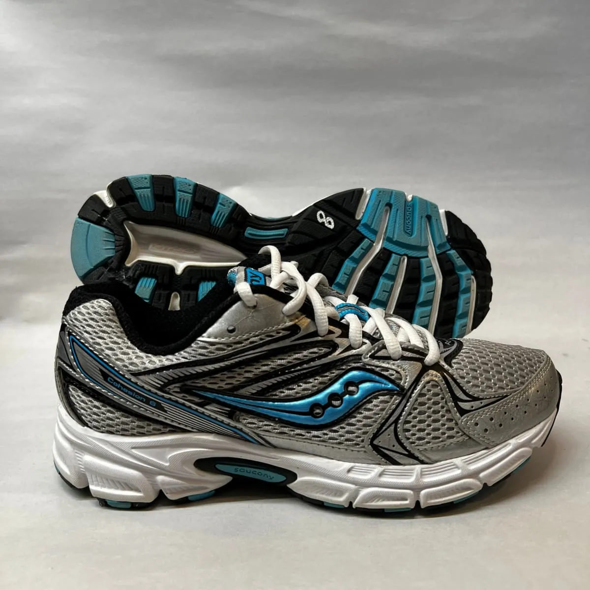 SAUCONY Women's Grid Cohesion 6 -Silver/ Lt. Blue- Running Shoe -Preowned