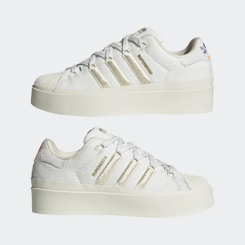 Scarpe Donna ADIDAS Sneakers linea Superstar Bonega W in Tessuto colore White