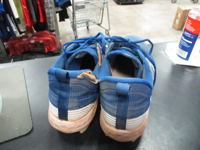 Used New Balance Cleats Size 11 - Right Cleat Has Wear on Heel